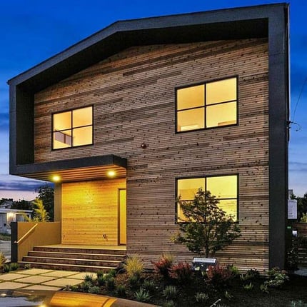 Street-facade-of-the-contemporary-family-home-in-North-Oakland